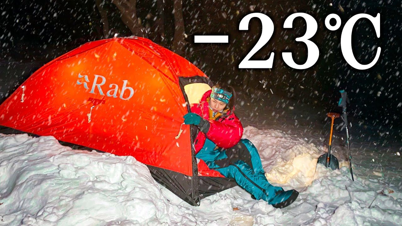 Повысила гипотермия и выжила в снежных горах на уровне -23°