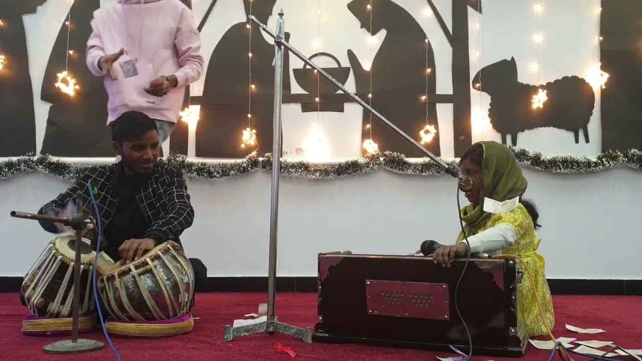 Great performance 🙏🙏 (ik tara chamka hai)23.12.2024🎄🎄🎄🤲🤲by sara Rizwan