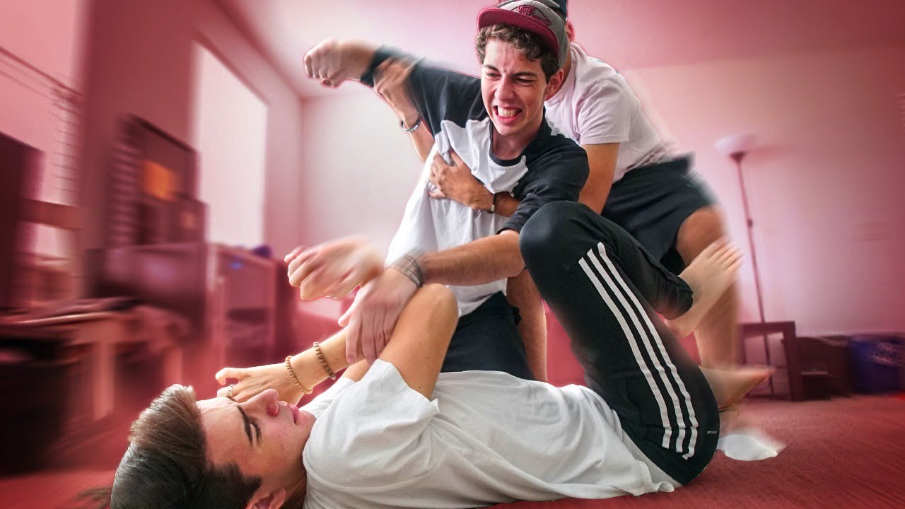 NÓS BRIGAMOS FEIO!!! ( NeaglePrank )