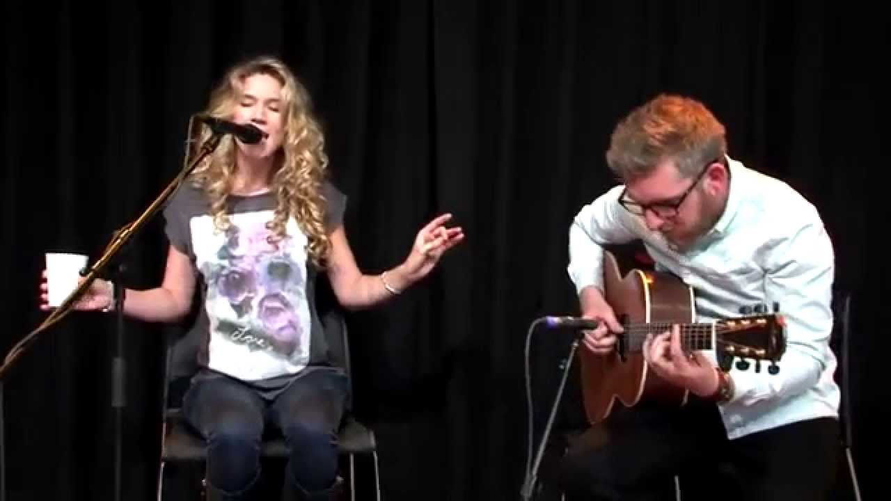 Joss Stone Live @ VondelCS - Sensemillia