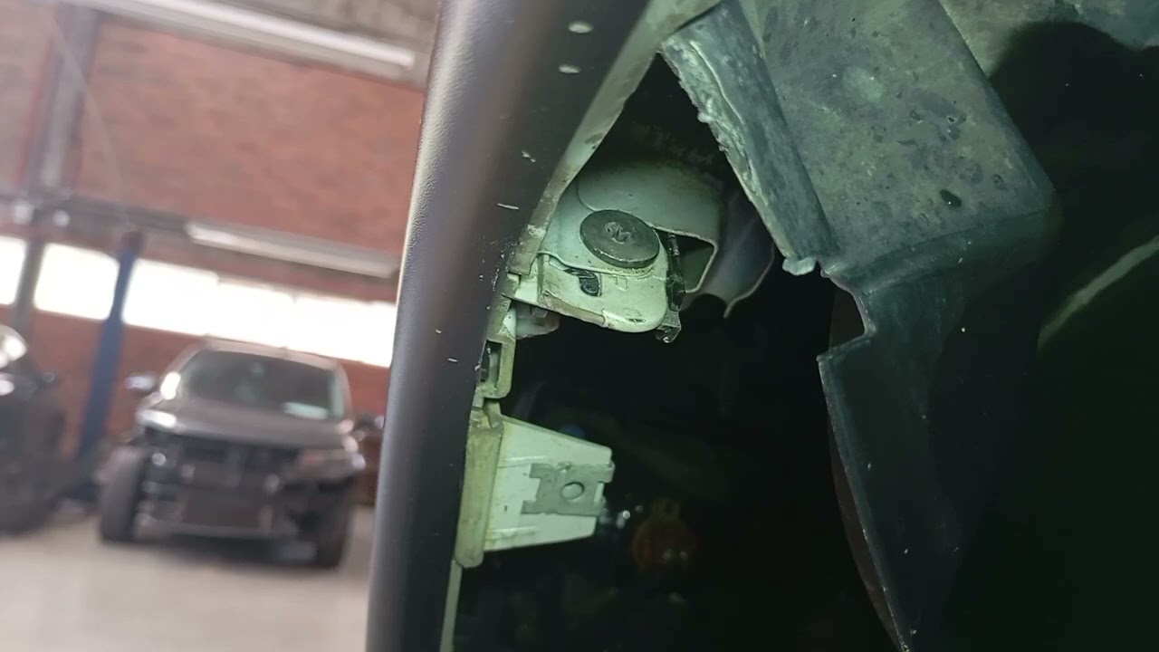 Como desmontar para-choque dianteiro jeep Compass