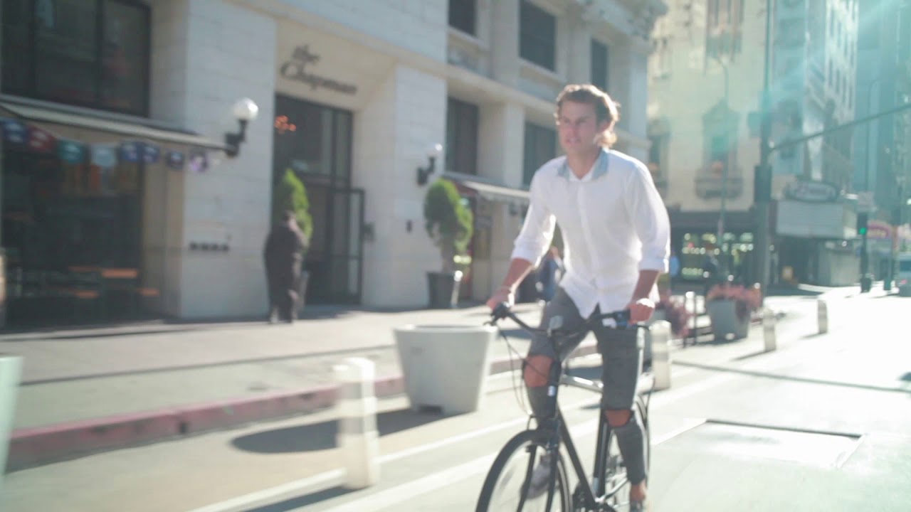 Explore Your Range Men&rsquo;s 7sp Commuter Hybrid Bike