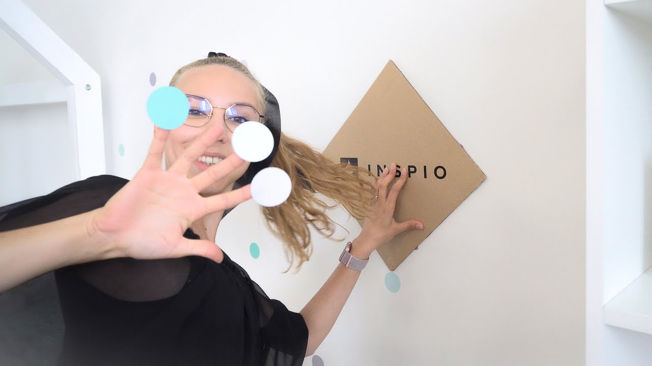 Hint: How to decorate your wall with Polka Dots stickers?