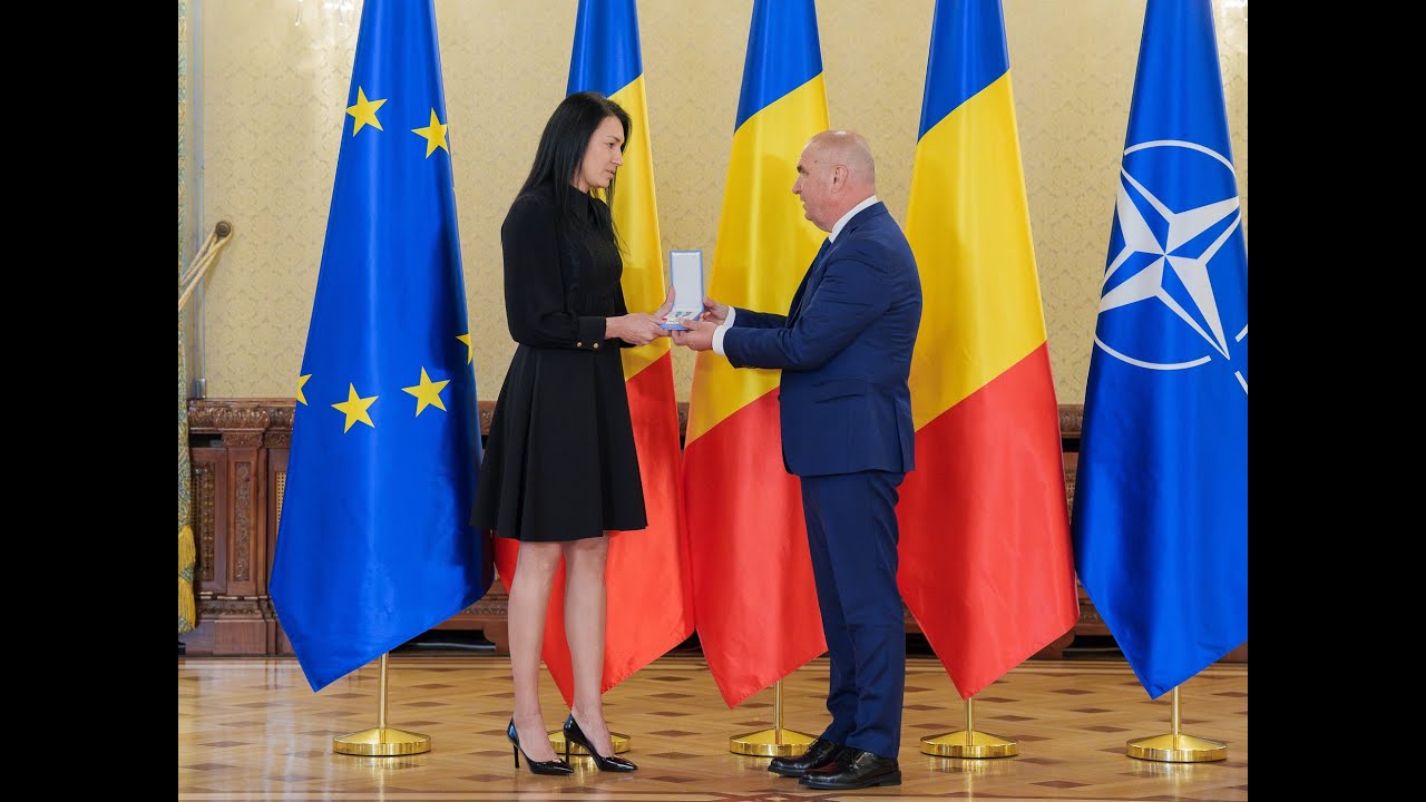Ceremonia de decorare a doamnei Cristina-Georgiana Neagu
