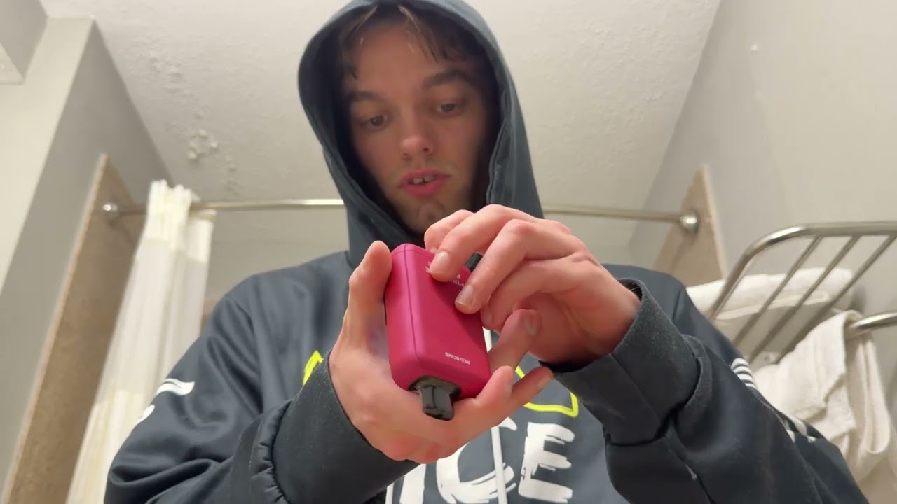 Reviewing the Fire rose upload powered by Elux 25k Puffs Red Bomb