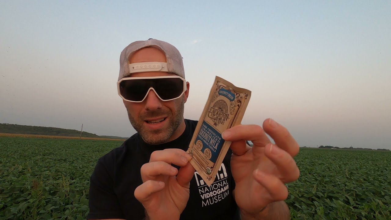 Endorfin Foods - Dark Chocolate Caramelized Coconut Mylk Bar Review