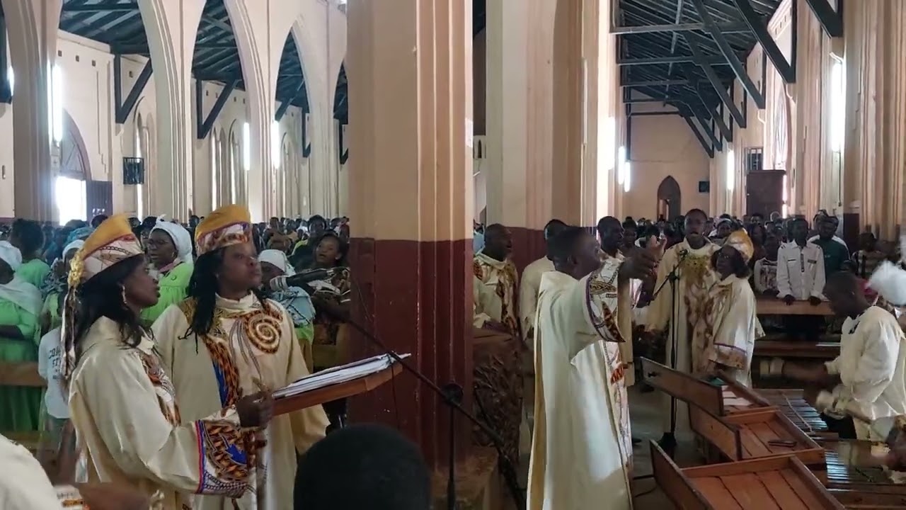 MAPUBI MOÑ A SOÑ : Chorale Cantate.