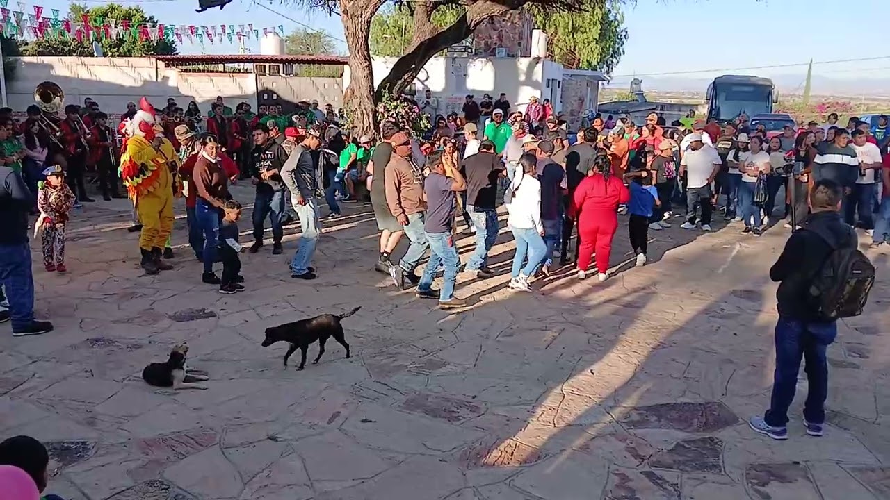 Banda Tierra Mojada VS Banda Imperial De Huajuapan En Fuentezuelas Tequisquiapan - 11/12/2025