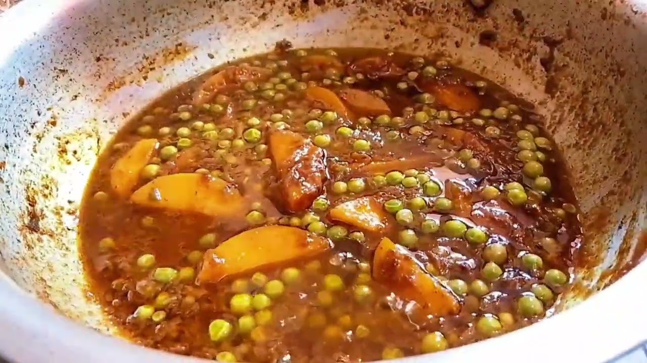 আলু মটরশুঁটি দিয়ে ভোলা মাছ একবার এইভাবে বানিয়ে দেখুন। vola fish curry recipe in bengali