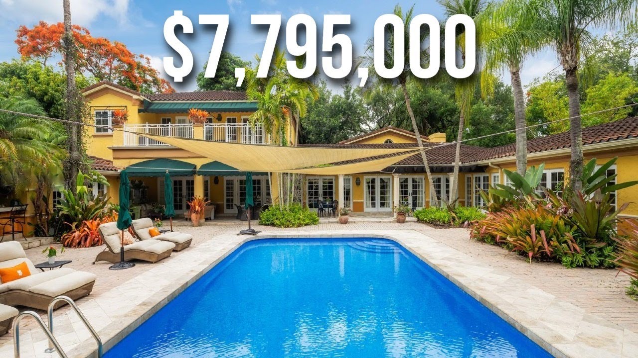 Средиземноморский особняк стоимостью 7,8 миллионов долларов на участке площадью 1,5 акра с теннис...