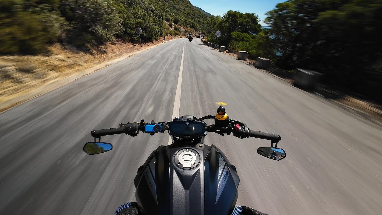 YAMAHA MT-07 - PURE SOUND - AKRAPOVIC TITANIUM (LOUD)
