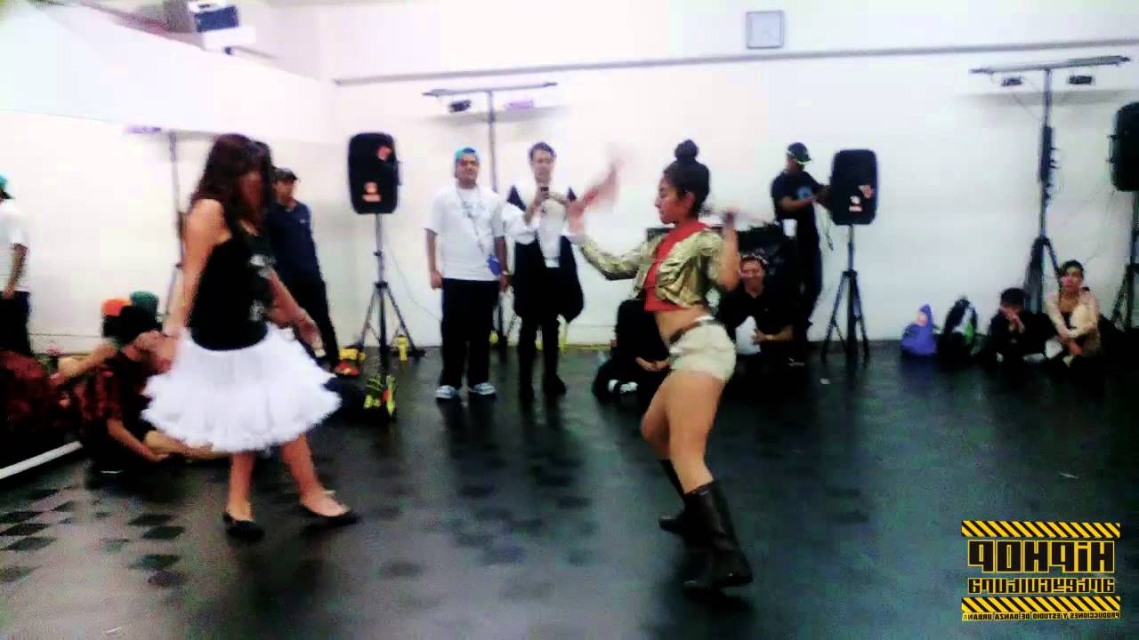 Whacking Battles | Ale Musa vs Erandi | Top 6 | The Best Skills 2014