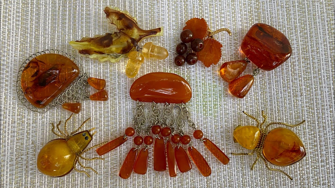 Часть 1. Мой «янтарный мир». Броши.Купила старинную книгу о янтаре.