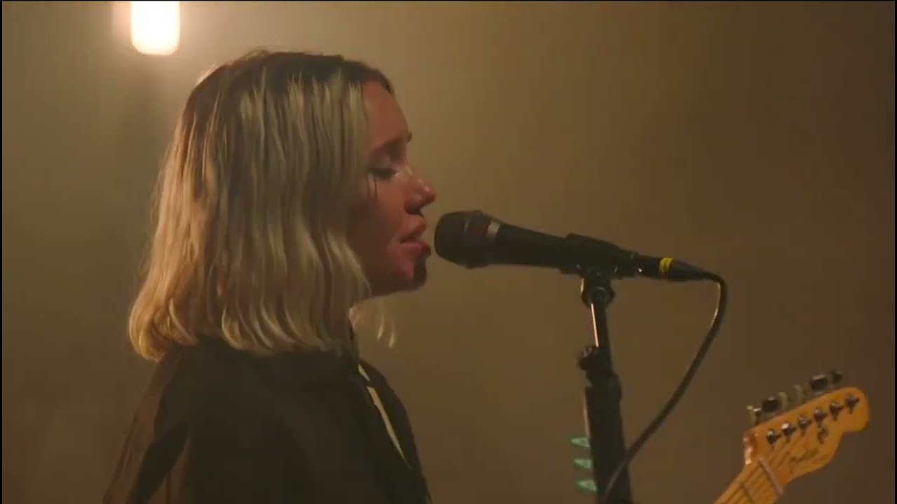 The Aces - Stop Feeling | Live From The Wiltern
