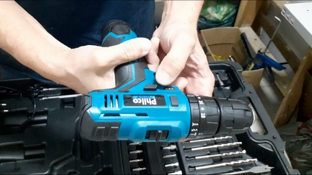 Parafusadeira e Furadeira com Impacto Philco Force 12V PPF03MF (máquina = PPF03 ou PPF03M) unboxing