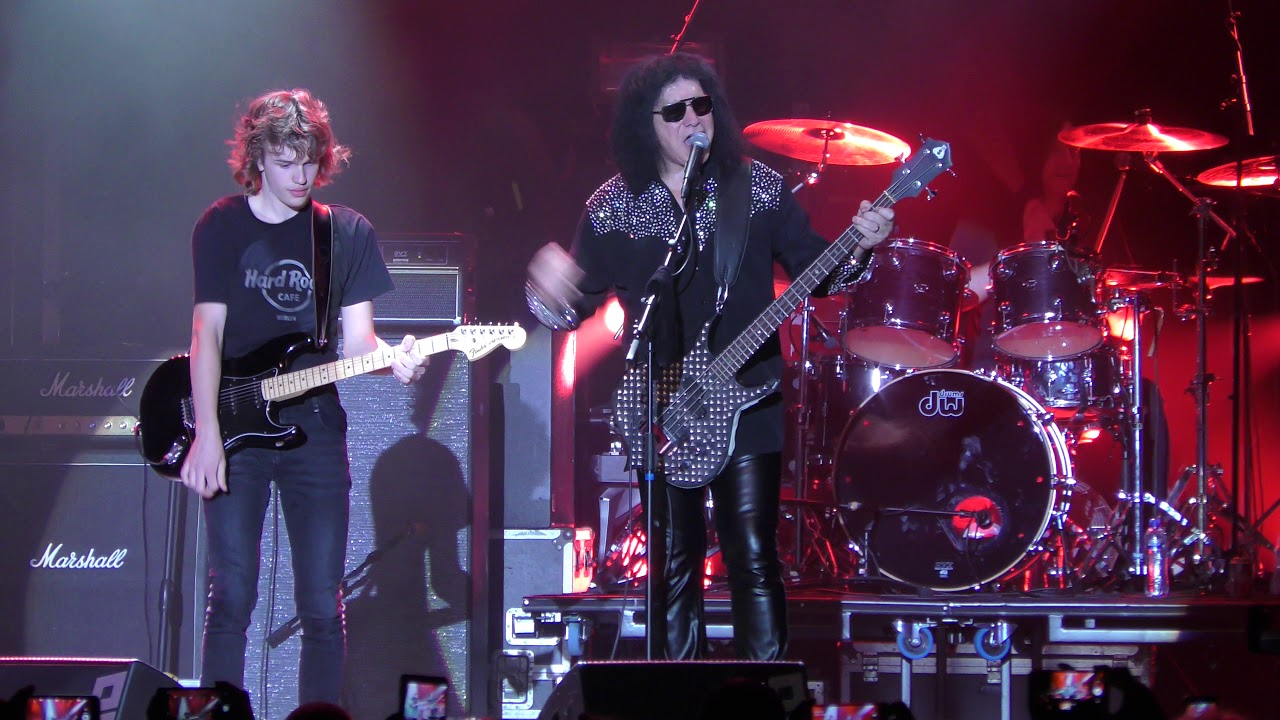 Gene Simmons Band (with Yoebe Hollestelle) - Parasite (Live)(Tilburg 2018)(Kiss)