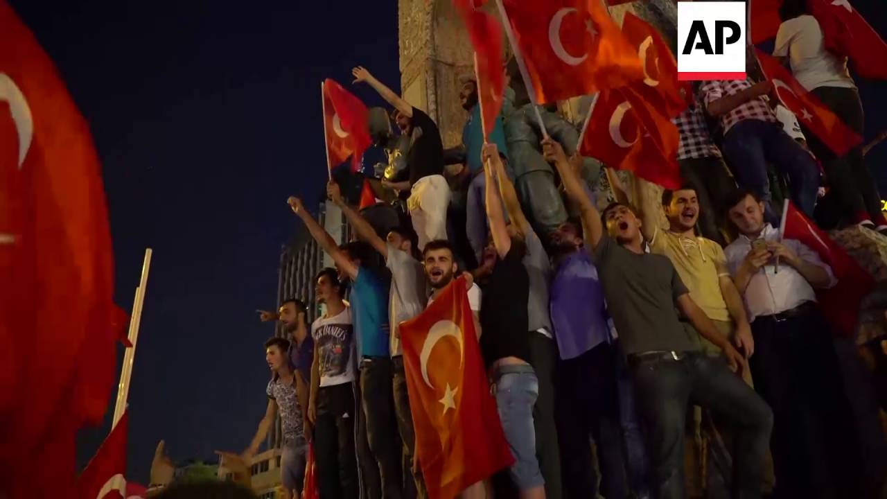 Turkey - Erdogan supporters crowd Taksim square | Editor's Pick |16 July 16