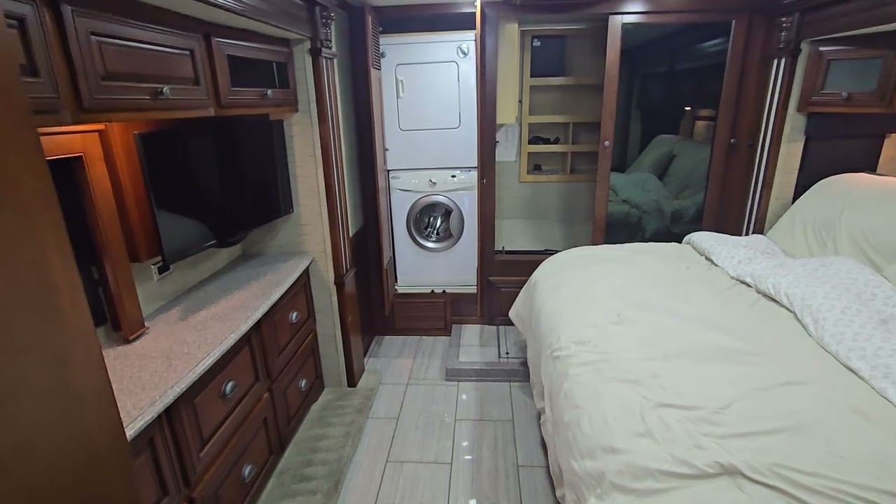 2016 Dutch Star inside