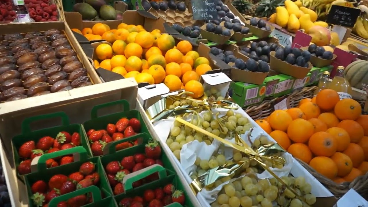 Best Food Market in Paris | Paris Farmer's Market | Fresh Local Produce