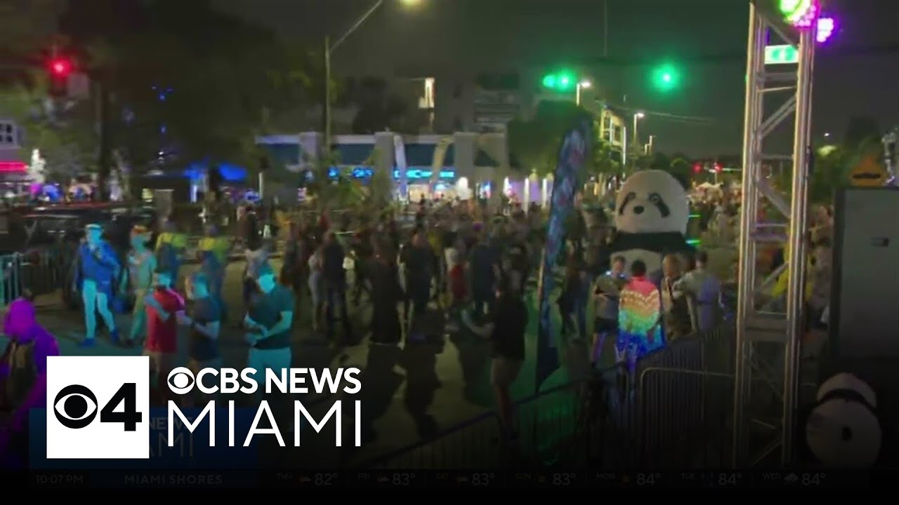 Hundreds celebrate Halloween at Wicked Manors in Broward County