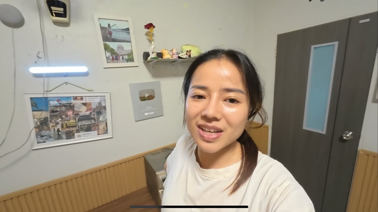 ผู้หญิงตัวเล็กๆ ￼รีโนเวทห้องนอนด้วยตัวเอง #สาวลาว #room555 