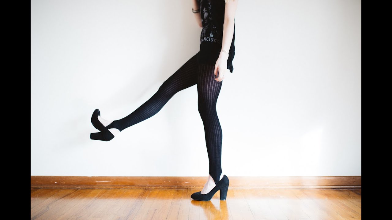 Phrasal verbs en inglés: KICK OUT y THROW OUT (significados y ejemplos)