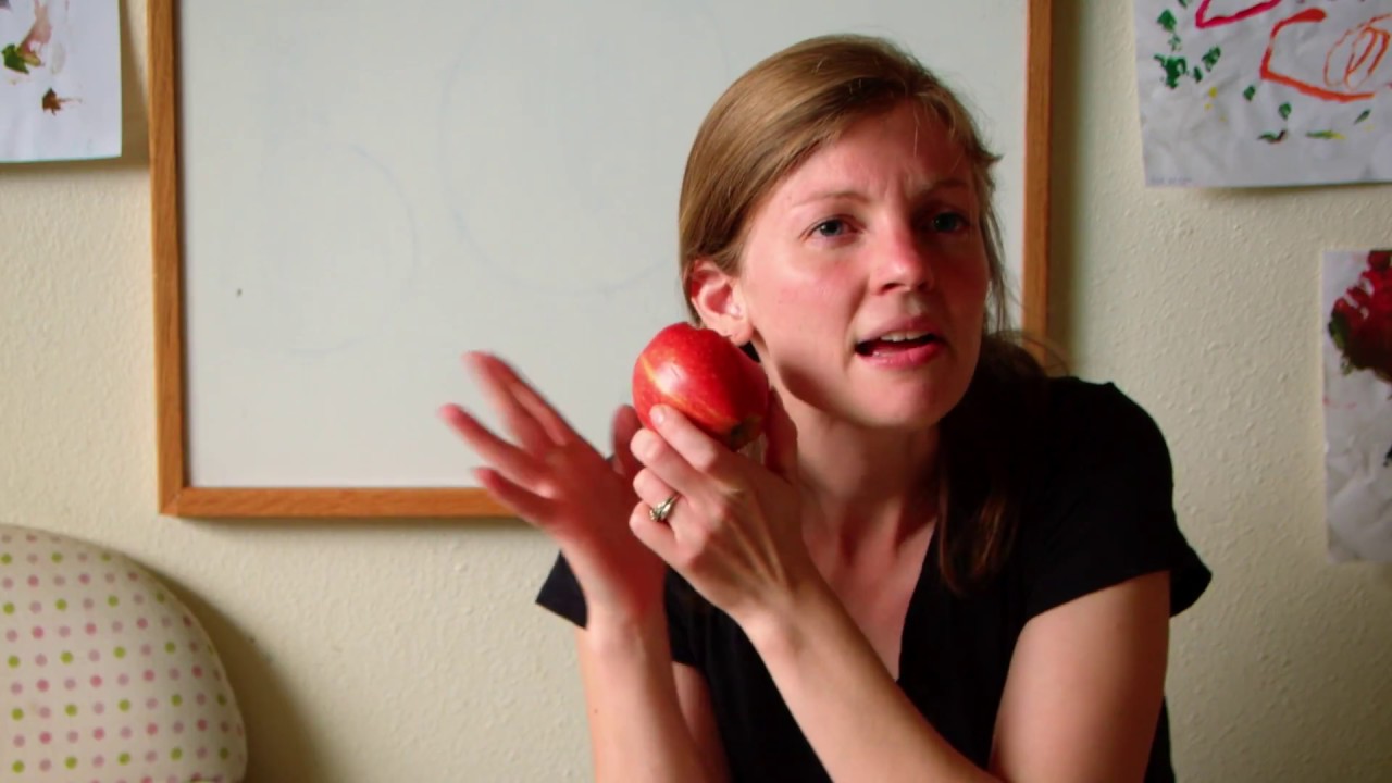 Apple Tasting And The Five Senses - Preschool Science Learning Video About Apples