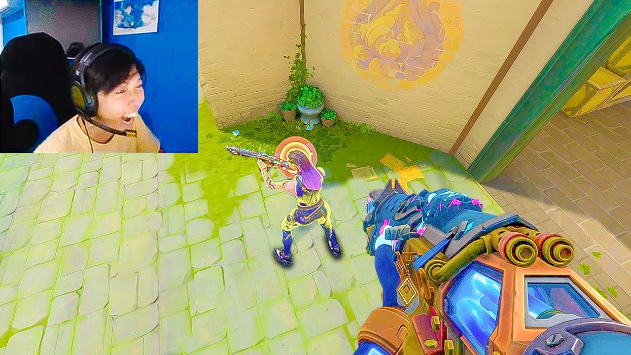 Radiant Neon vs. Pro Players + Streamers