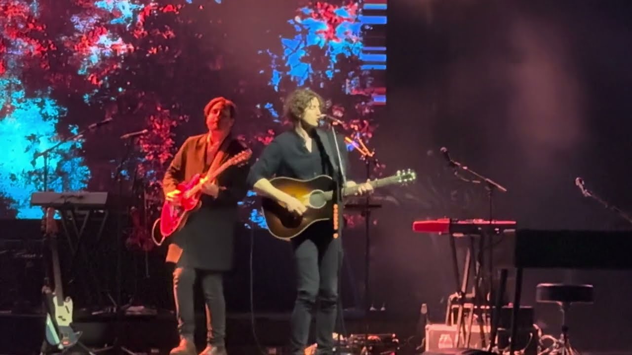 Dean Lewis -Iris (The Goo Goo Dolls cover)