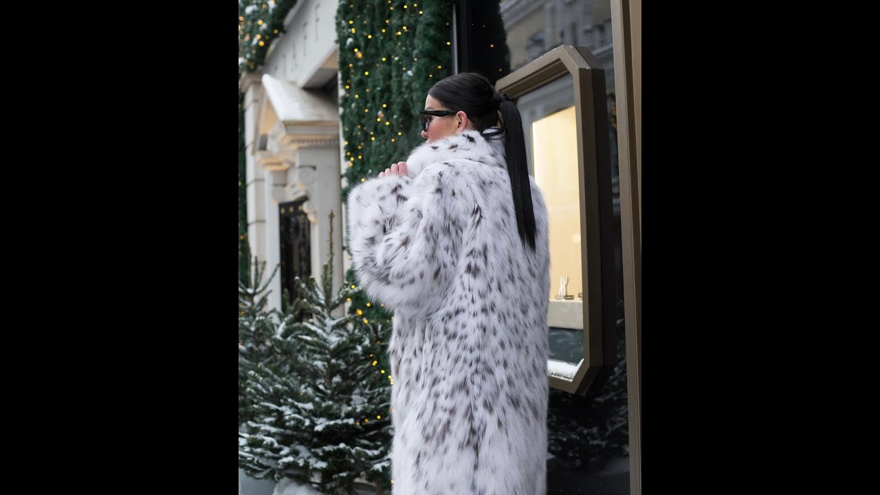 FUR LOVE STORY IN MOSCOW