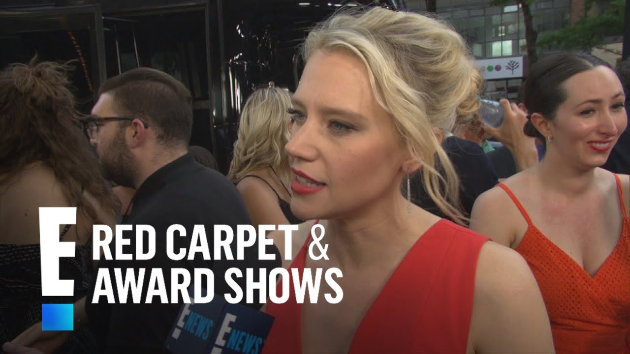 Why Kate McKinnon Says ScarJo Is a 