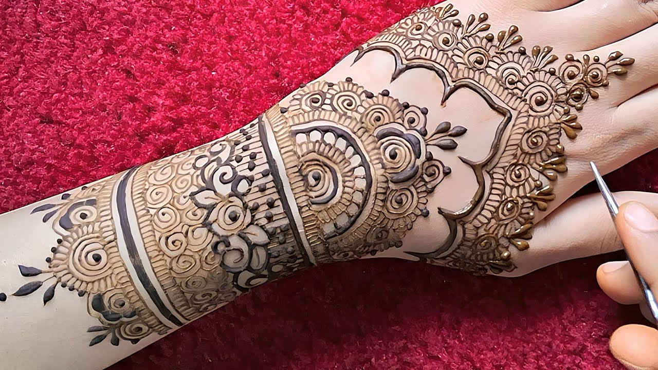 Beautiful Quick and Prettiest Eid Mehndi Design | Simple Back Hand Mehndi Design 