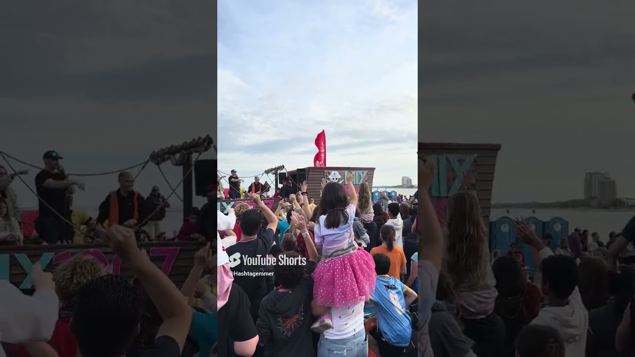 Gasparilla Parade 2025 // Mix 100.7 // Tampa, FL #gasparilla #tampa #florida #parade