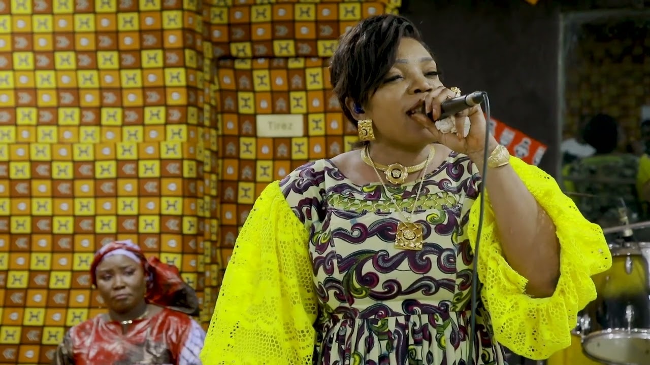 AFFOU KEÏTA - LIVE MUSIC  YIRI -
