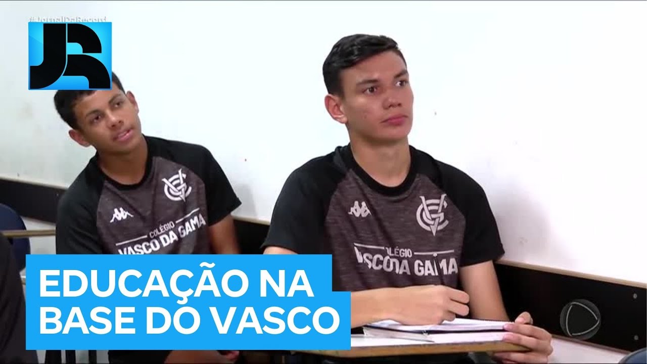 Vasco adapta forma de ensino aos alunos da base que sonham em se tornar um craque do futebol