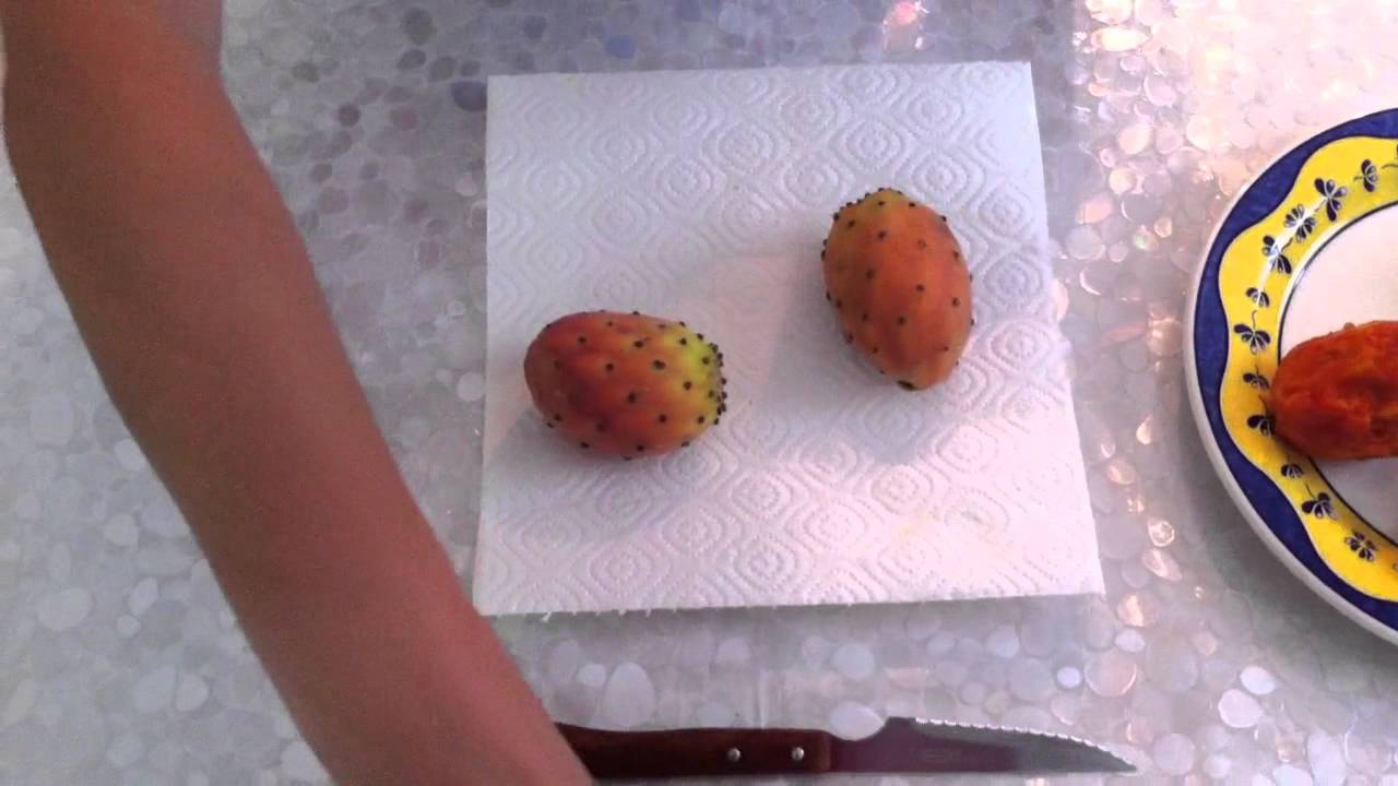 C&oacute;mo pelar un higo chumbo o tuna