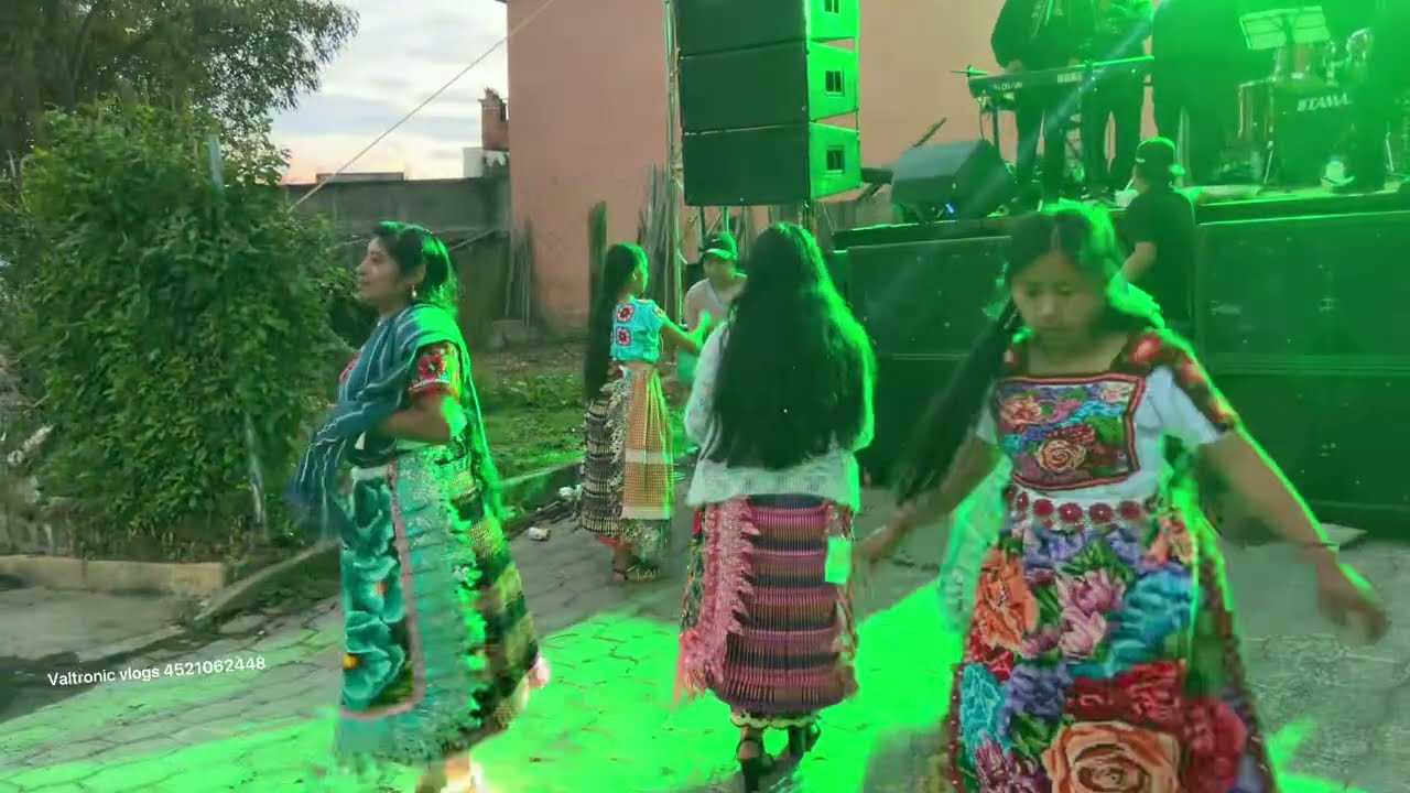 Transmisión en vivo En la ceremonia de perdon de LUIS FELIPE GONZALEZ Y GUADALUPE CRUZ
