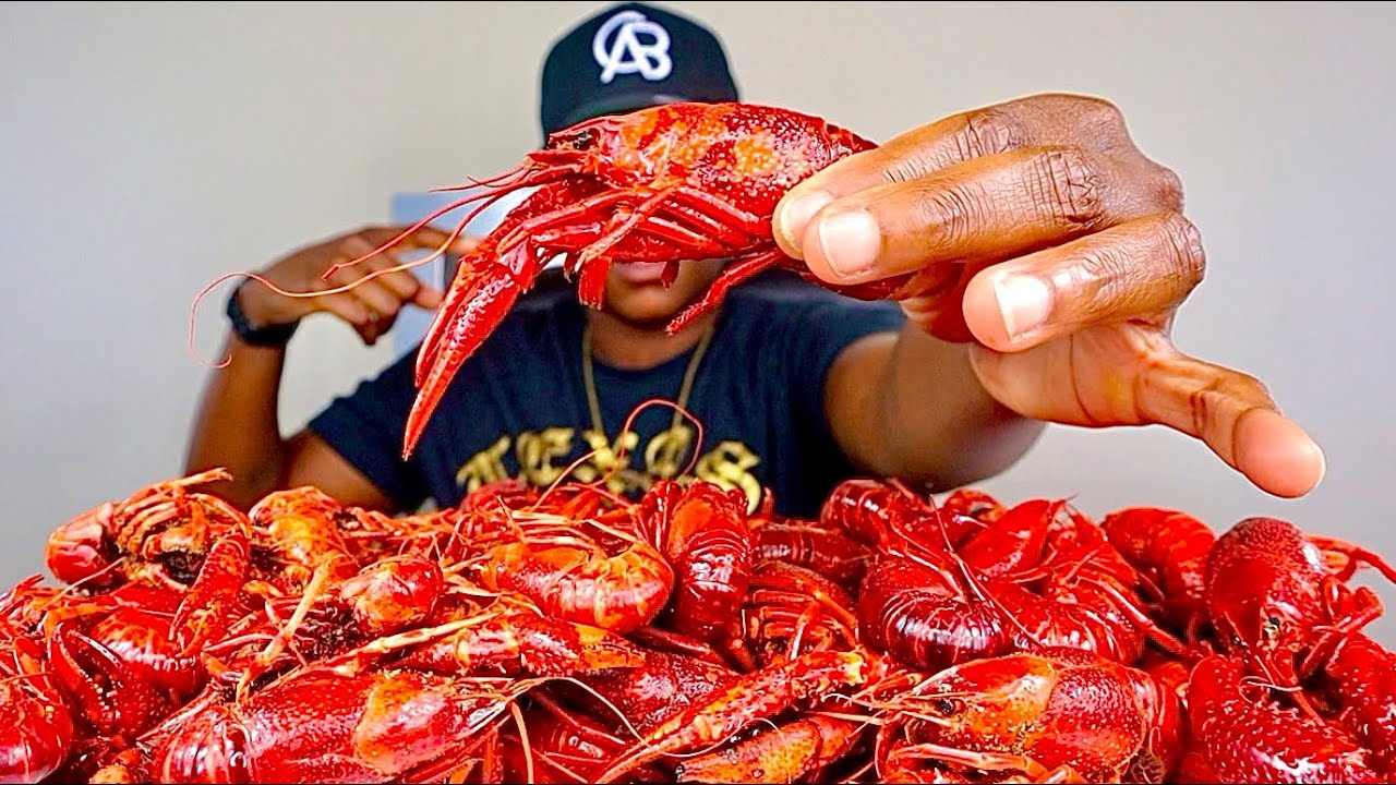 GIANT CRAWFISH MUKBANG | HOW TO KNOW IF CRAWFISH ARE OUT OF SEASON❗️