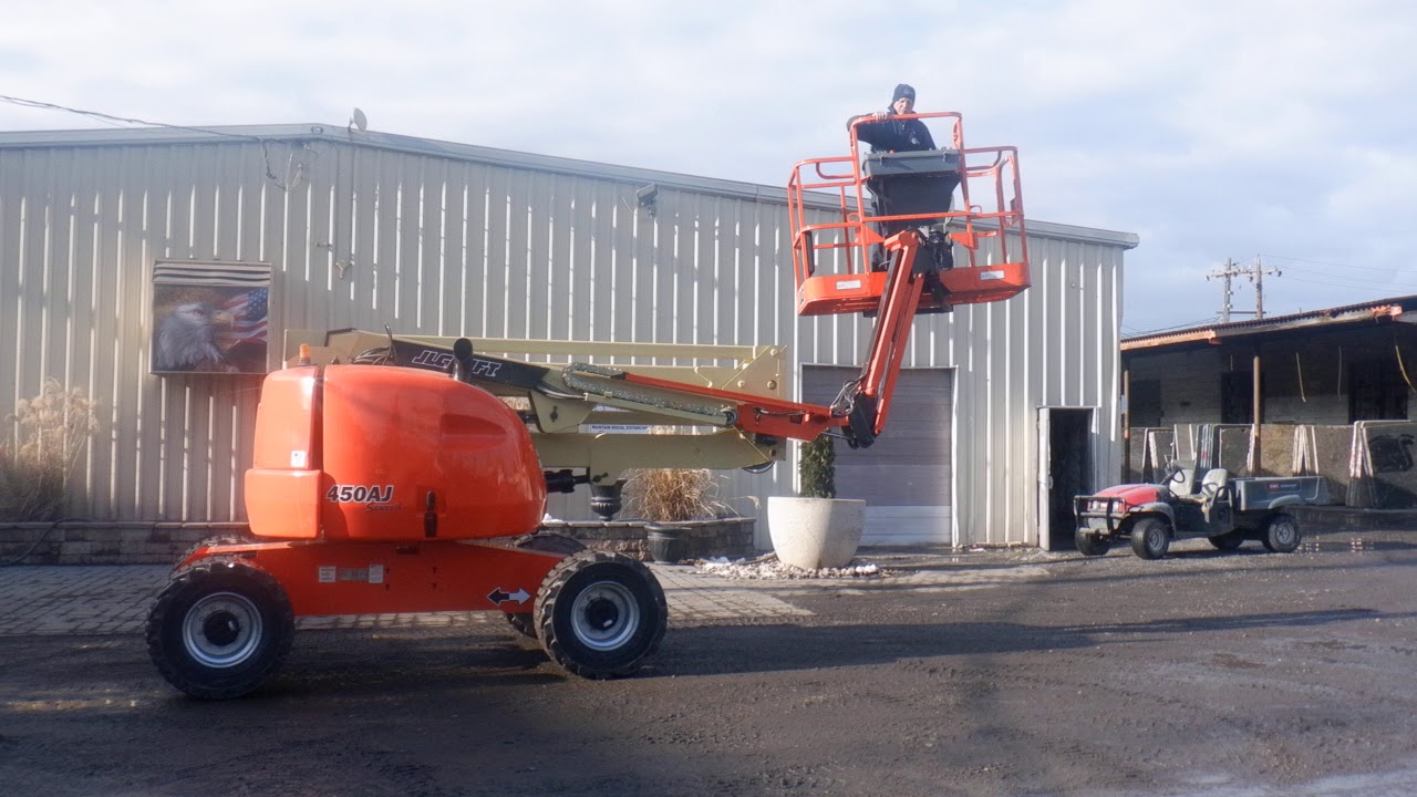 2015 JLG 450AJ