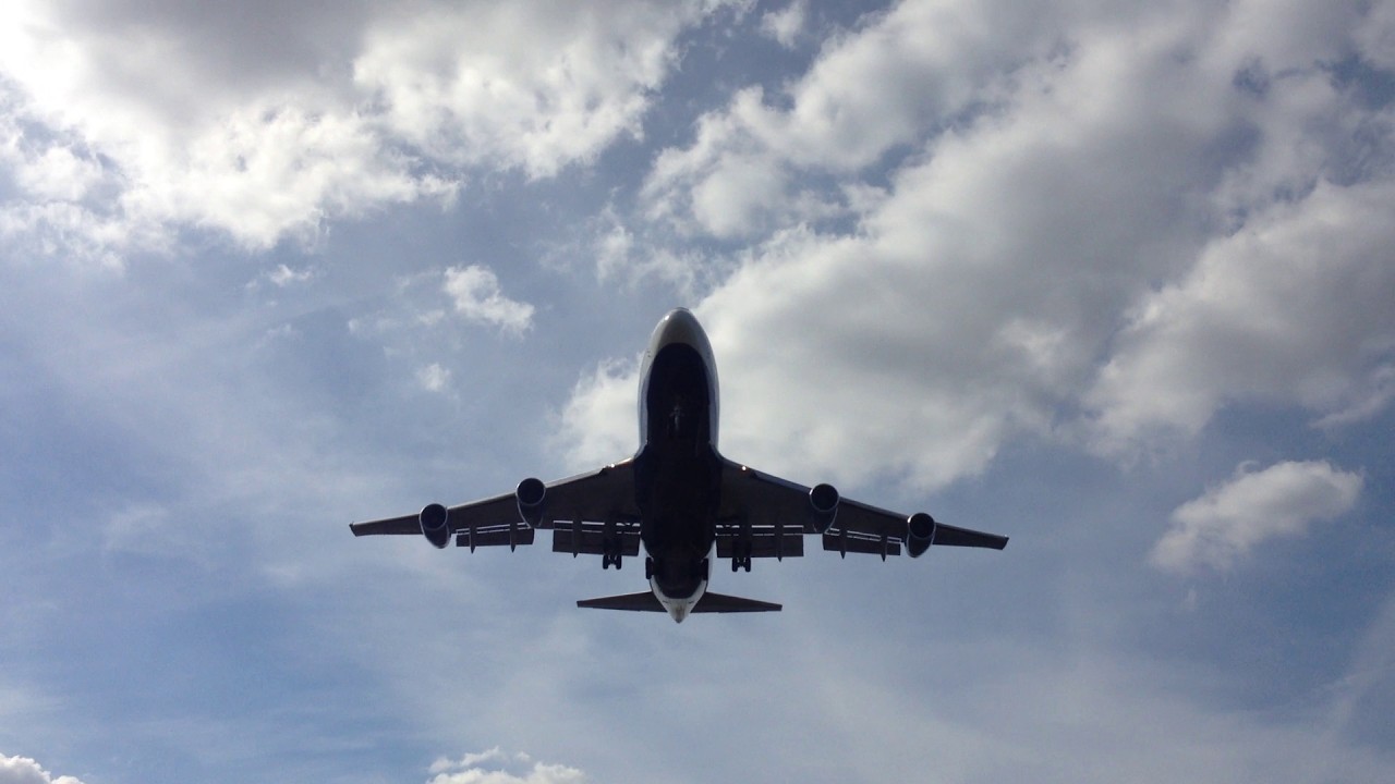 Heavy Landings @ IAH - Boeing 747, 777, Airbus A380 (2013-2014)