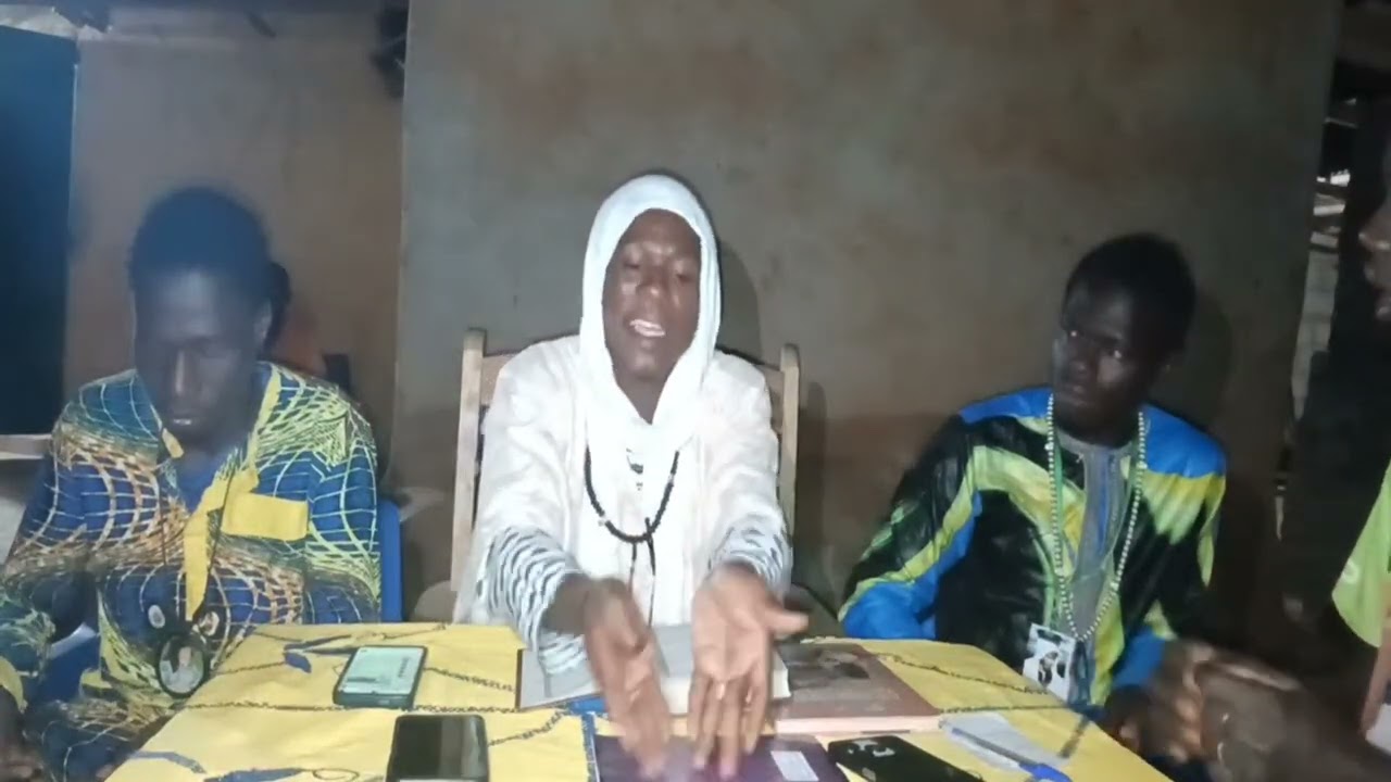 Temps fort 27:17 - 32:17 de MOUZAKARA DE KADIMOU HAMAHOULA 💕 IVI