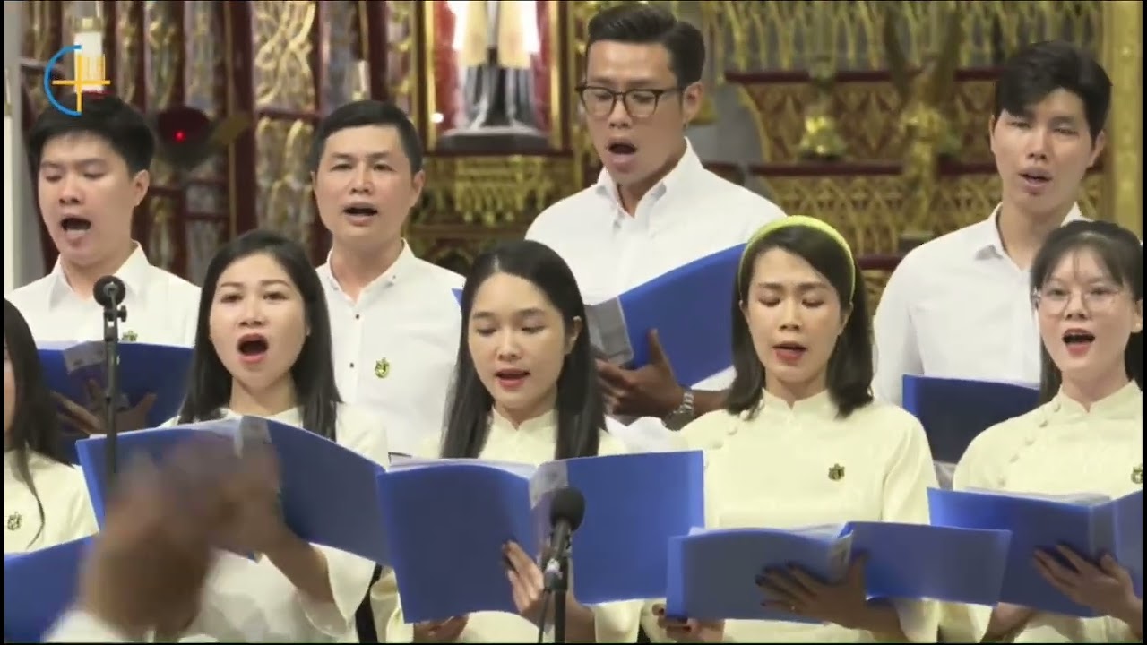 Kìa Bà Nào (Lm. Hoàng Diệp) - Ca đoàn Gloria
