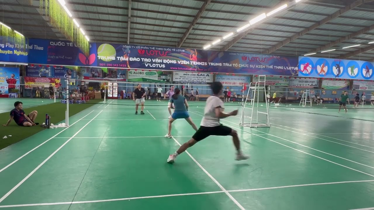 Câu lạc bộ Cầu Lông DAT Group | Toán - Thương vs Thầy Trí - Trang | tại Sân Cầu Ngọc Anh HCM P1