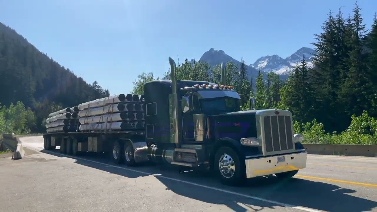 Big-Truck Highway | 10 Minutes of Traffic on Trans-Canada HWY