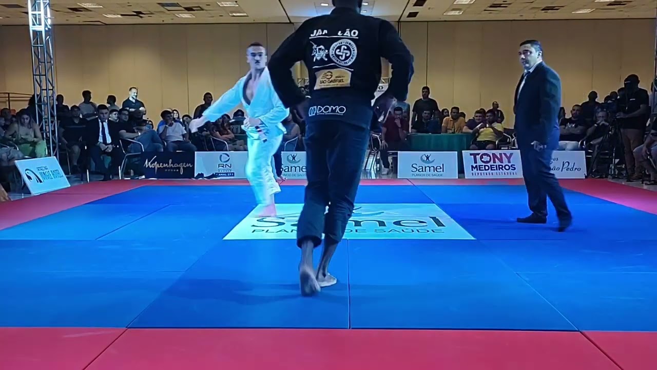 Kleber Gadelha/Eduardo Jamelão; Amazon Abudhabi