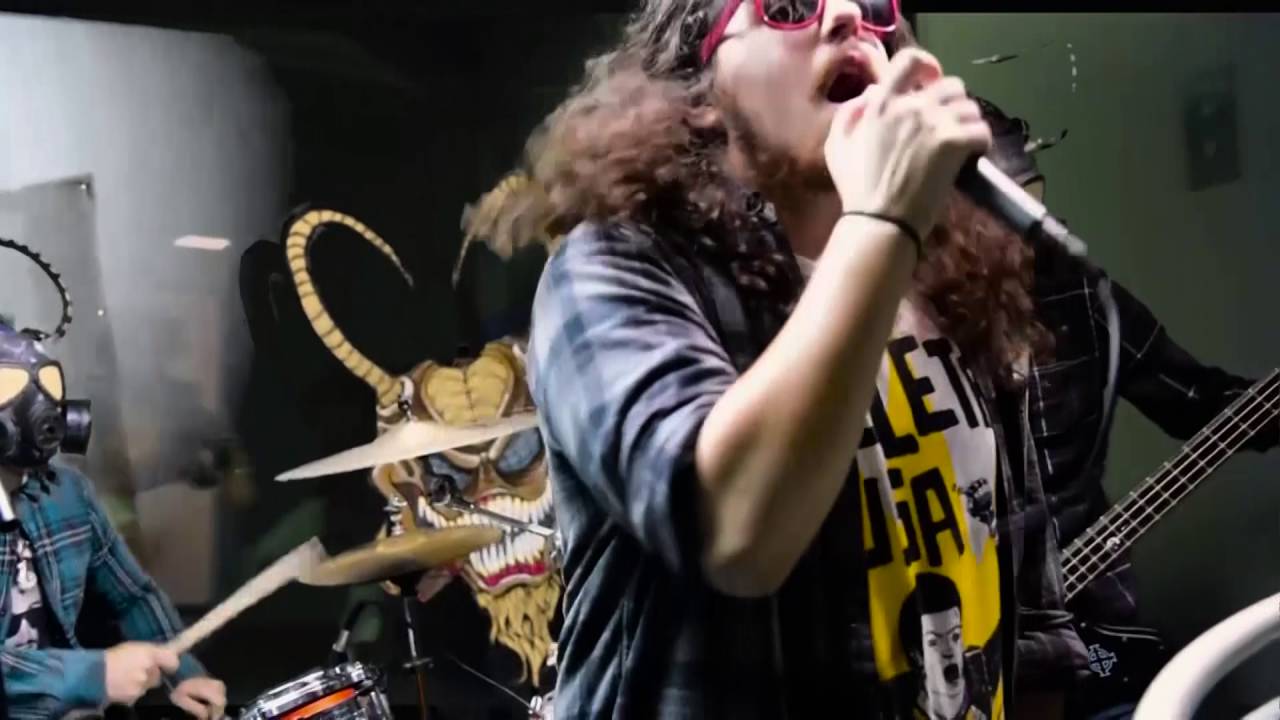 Fullminator - The Glow Of The Nuclear Hash (en vivo desde Tu Escena.tv)