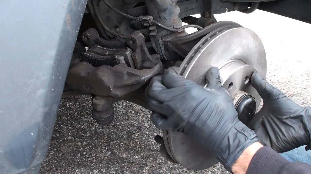 How to change rotors on a mercedes e320