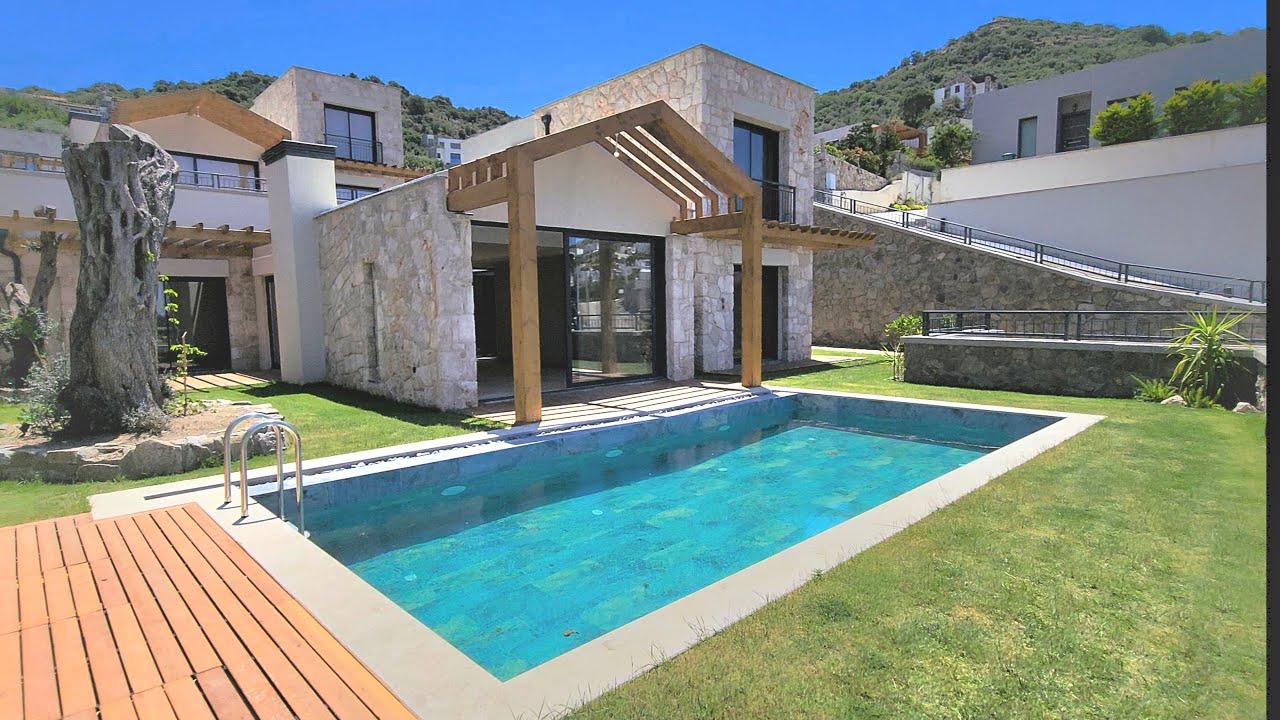 Bodrum Gümüşlük Satılık Taş ve Ahşap Villa #bodrum #gumusluk #turkey #realtor #emlak #satılık