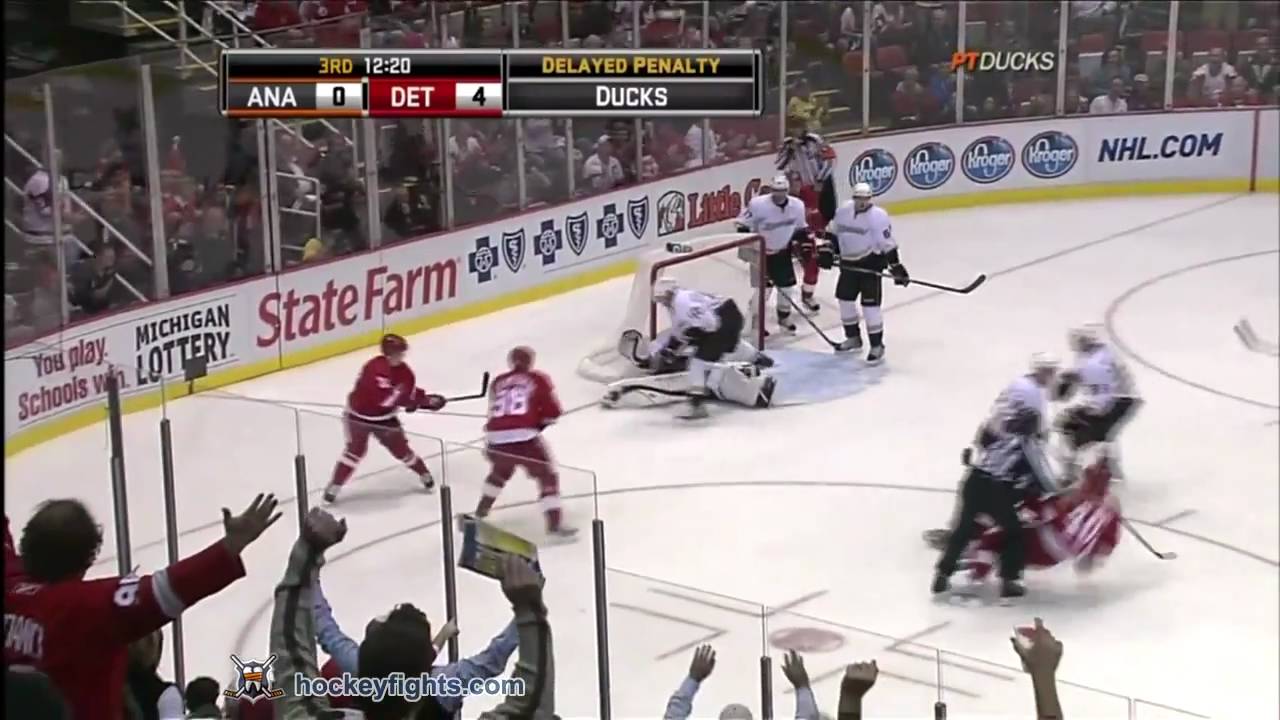 Corey Perry vs Pavel Datsyuk Oct 8, 2010