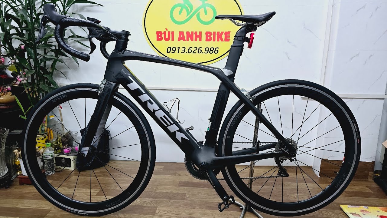 (ĐÃ CỌC)TREK DOMANE 9.0 MỸ khung vành CARBON OCLV 600 UCI gr R8000 2x11 JAPAN s 47-52 ĐT:0913626986